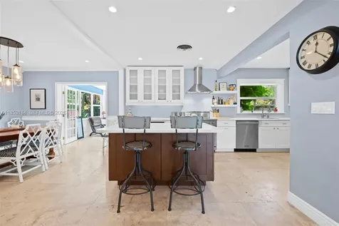 608 NW 25th Street Wilton Manors FL 33311