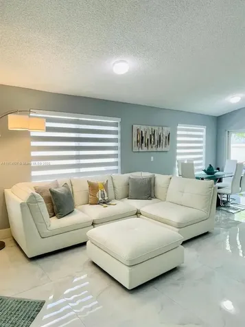 18336 NW 6th Street Pembroke Pines FL 33029
