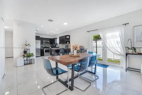 814 NW 114th Street Miami FL 33168