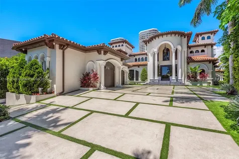 498 N Parkway Parkway Golden Beach FL 33160