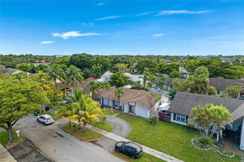 20626 NE 9th Place Miami FL 33179