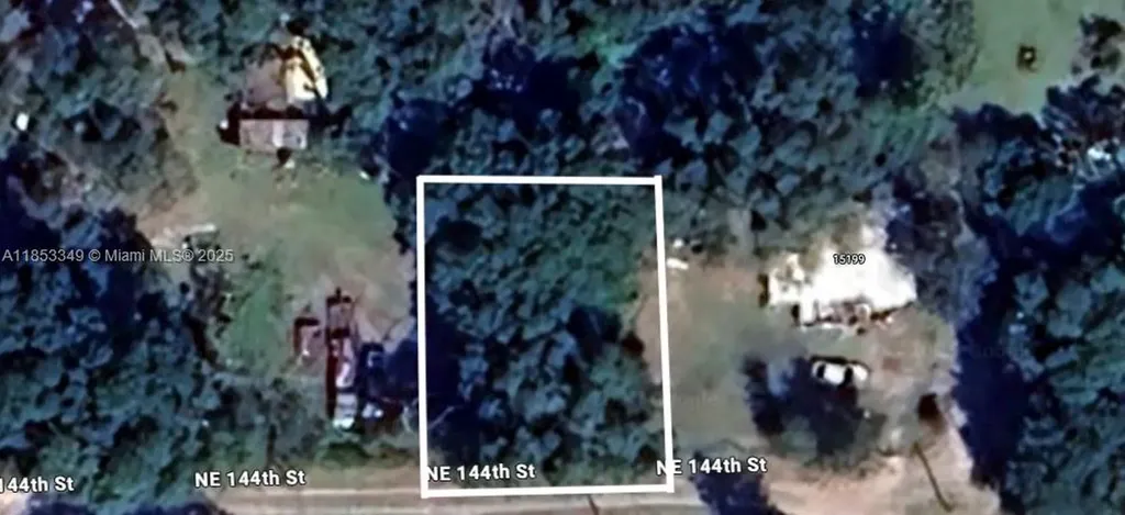 15221 NE 144th Lane Other City - In The State Of Florida FL 32134
