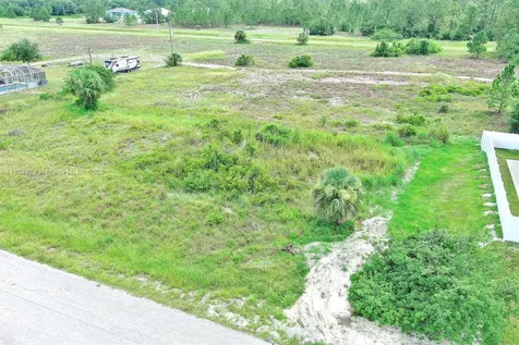 1502 Roosevelt Avenue Lehigh Acres FL 33972