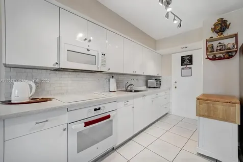 200 Diplomat Parkway Hallandale Beach FL 33009