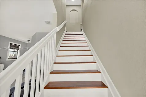 557 SE 37th Place Homestead FL 33033