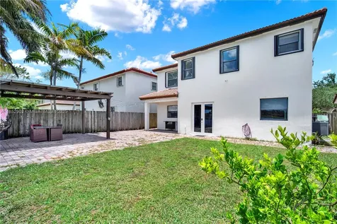 557 SE 37th Place Homestead FL 33033