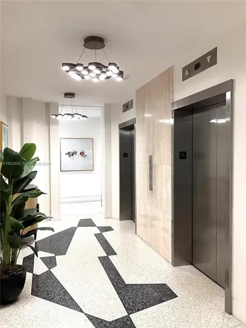 2000 S Ocean Boulevard Lauderdale By The Sea FL 33062