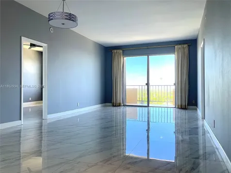 2000 S Ocean Boulevard Lauderdale By The Sea FL 33062