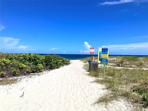 2000 S Ocean Boulevard Lauderdale By The Sea FL 33062