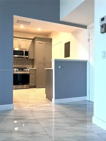 2000 S Ocean Boulevard Lauderdale By The Sea FL 33062