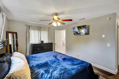 1083 SW 25th Place Boynton Beach FL 33426