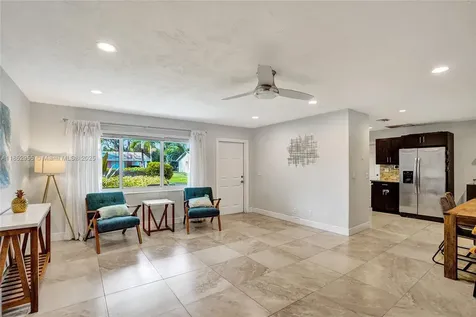 1083 SW 25th Place Boynton Beach FL 33426