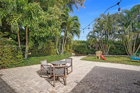 1083 SW 25th Place Boynton Beach FL 33426