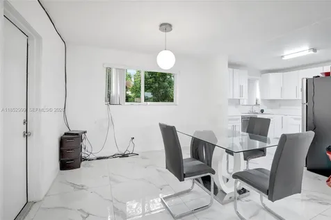 311 SW 68th Terrace Pembroke Pines FL 33023