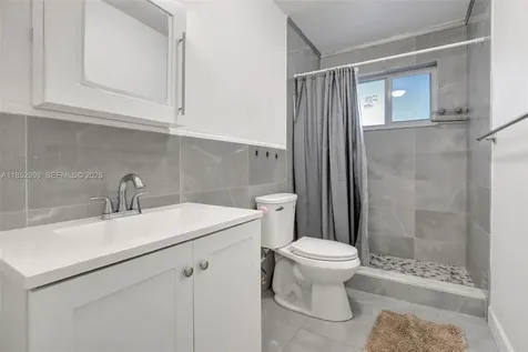 311 SW 68th Terrace Pembroke Pines FL 33023