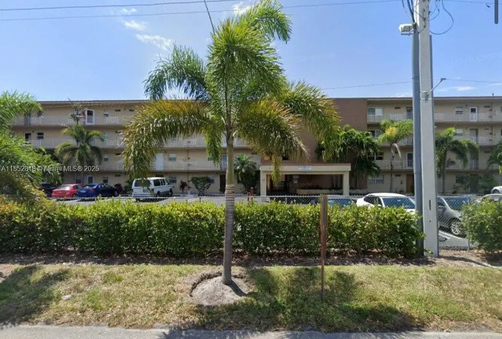 330 NE 26th Avenue Boynton Beach FL 33435