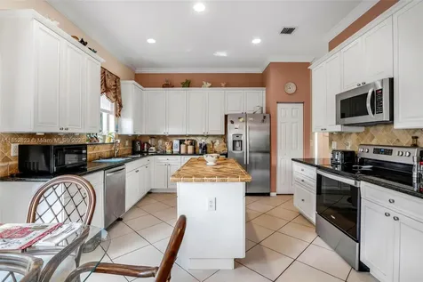 6529 Jog Estates Lane Boynton Beach FL 33437