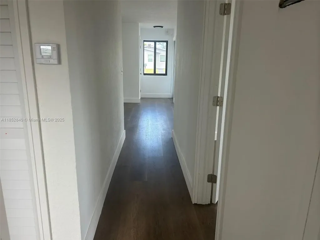 1621 NW 27th Terrace Fort Lauderdale FL 33311