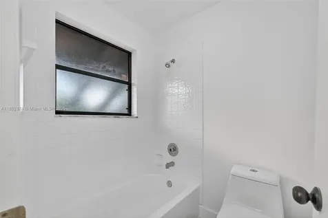 472 Long Bow Court Royal Palm Beach FL 33411