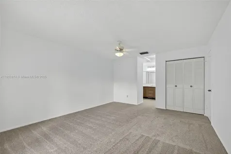472 Long Bow Court Royal Palm Beach FL 33411
