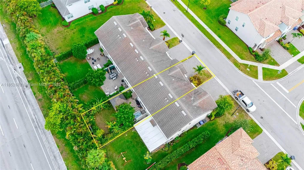 4248 Ficus Street Hollywood FL 33021
