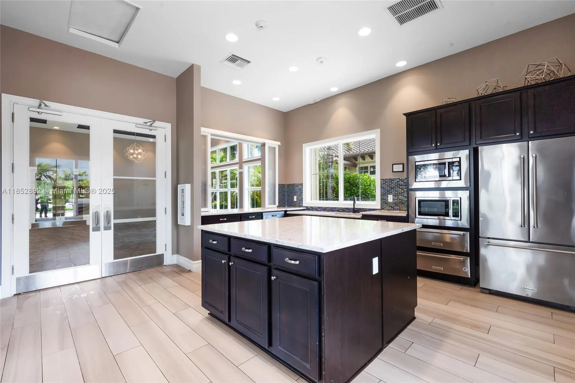 4248 Ficus Street Hollywood FL 33021