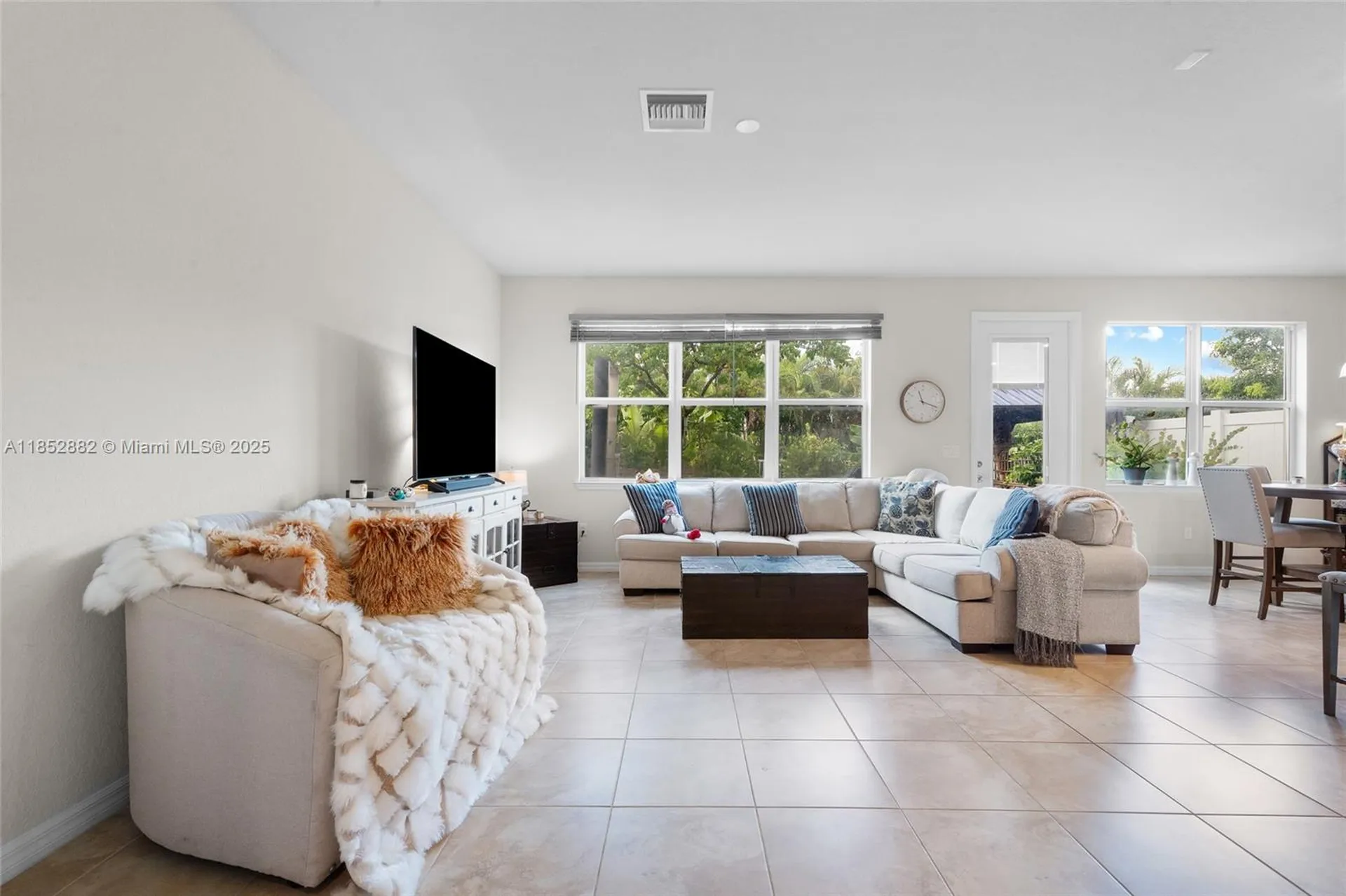 4248 Ficus Street Hollywood FL 33021