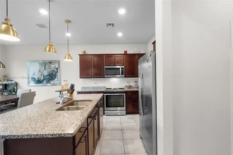 4248 Ficus Street Hollywood FL 33021