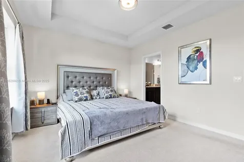 4248 Ficus Street Hollywood FL 33021