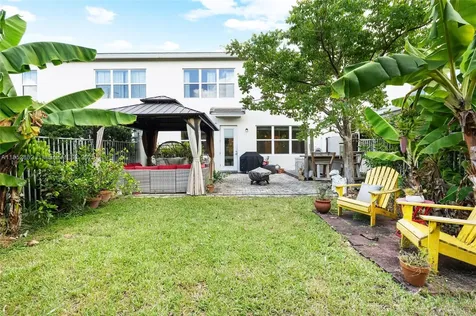 4248 Ficus Street Hollywood FL 33021