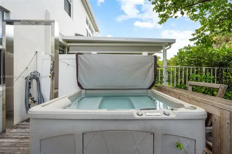 4248 Ficus Street Hollywood FL 33021