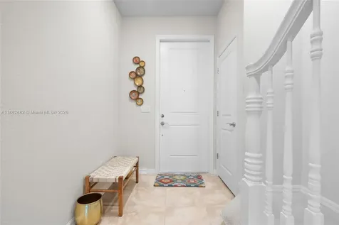 4248 Ficus Street Hollywood FL 33021