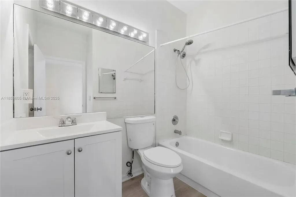 2449 NW 64th Street Boca Raton FL 33496