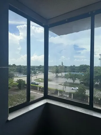 8040 Hampton Boulevard North Lauderdale FL 33068