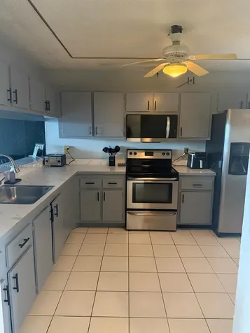 8040 Hampton Boulevard North Lauderdale FL 33068
