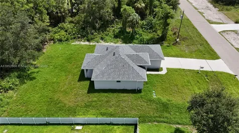 739 Sunrise Boulevard Lehigh Acres FL 33974