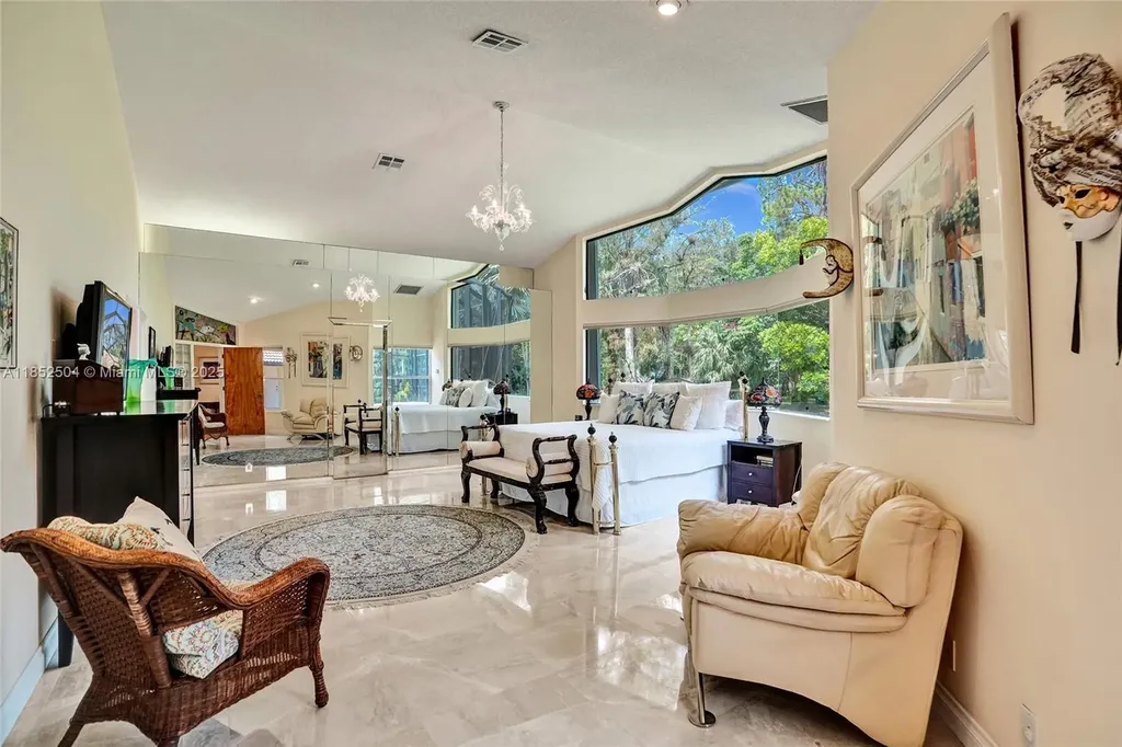 4955 NW 81st Avenue Coral Springs FL 33067