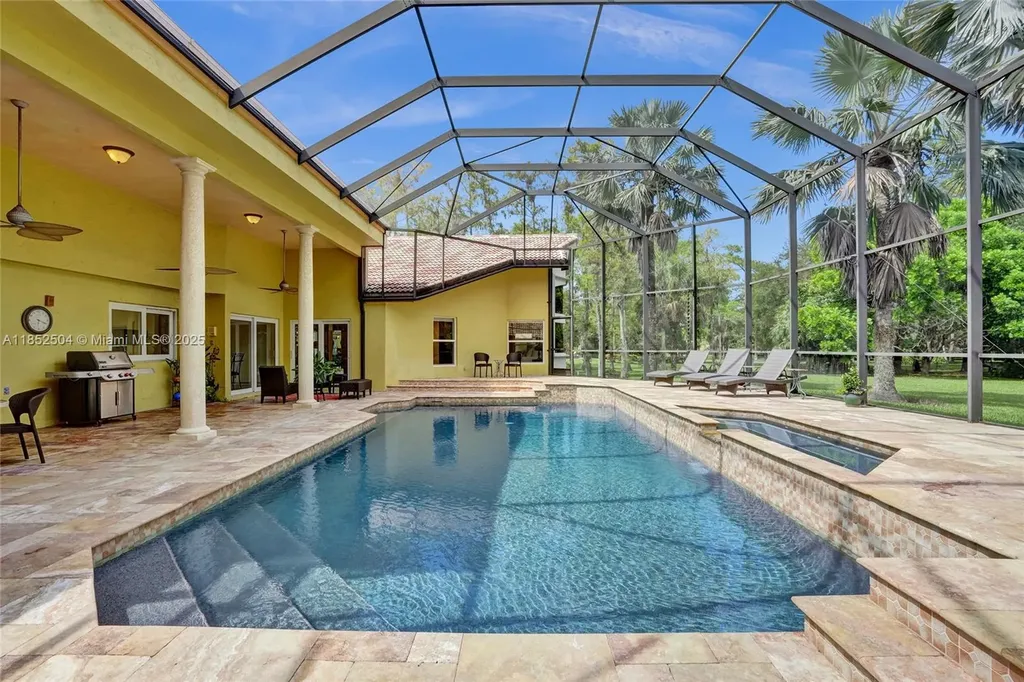 4955 NW 81st Avenue Coral Springs FL 33067