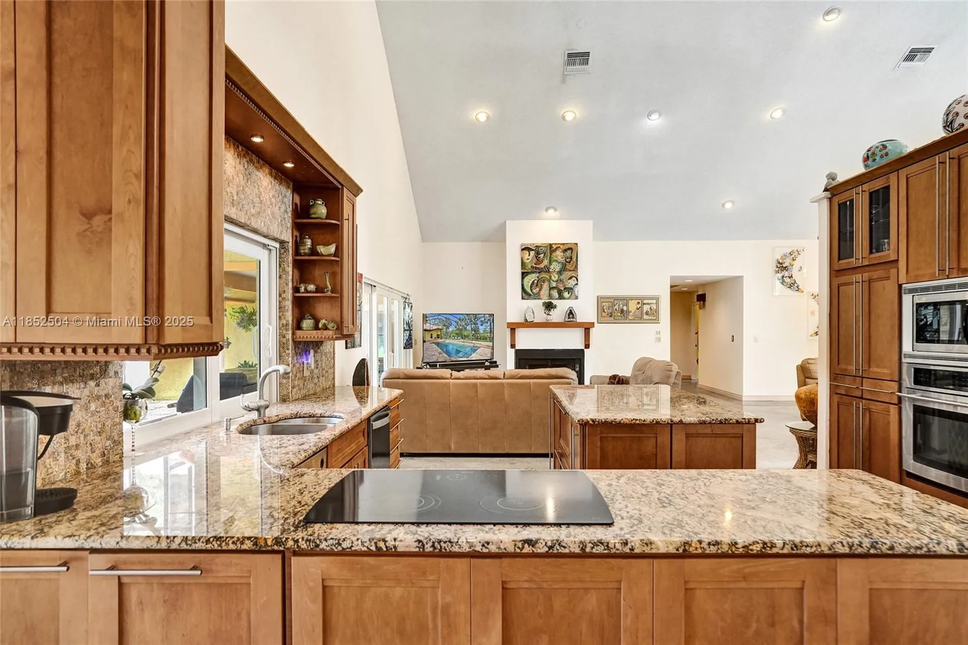 4955 NW 81st Avenue Coral Springs FL 33067