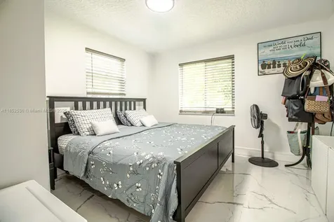 5601 SW 38th Street Davie FL 33314