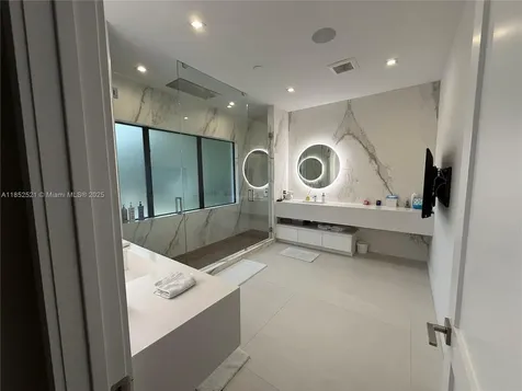 9600 SW 66th Street Miami FL 33173