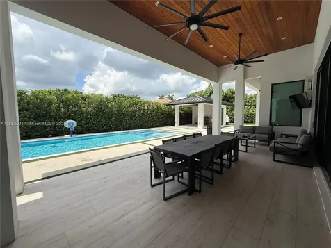9600 SW 66th Street Miami FL 33173