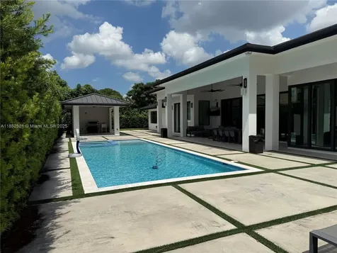 9600 SW 66th Street Miami FL 33173