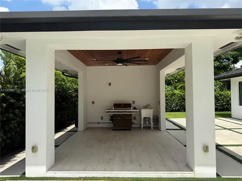 9600 SW 66th Street Miami FL 33173
