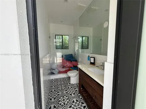 9600 SW 66th Street Miami FL 33173