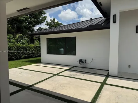 9600 SW 66th Street Miami FL 33173