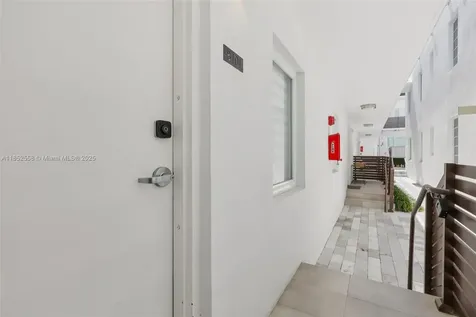 1610 Euclid Avenue Miami Beach FL 33139