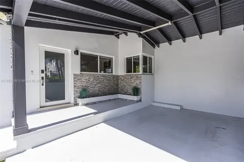 8290 N Bayshore Drive Miami FL 33138