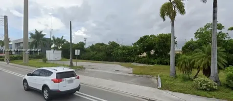 18560 Biscayne Boulevard Aventura FL 33180