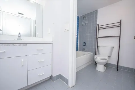 9688 Fontainebleau Boulevard Miami FL 33172